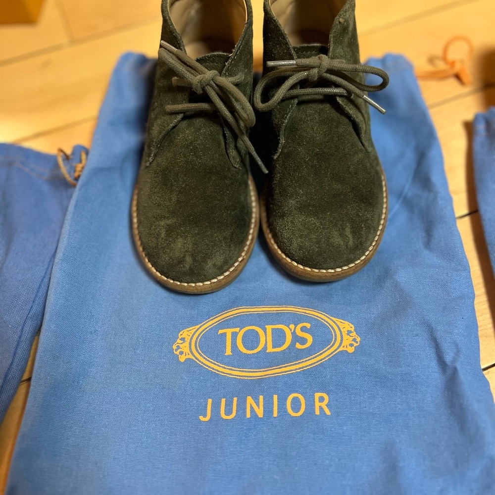 Tod's Kids Boots in Dark Green Suede